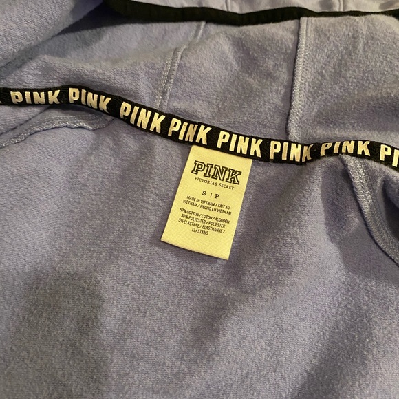 Zip up jacket - Picture 2 of 3